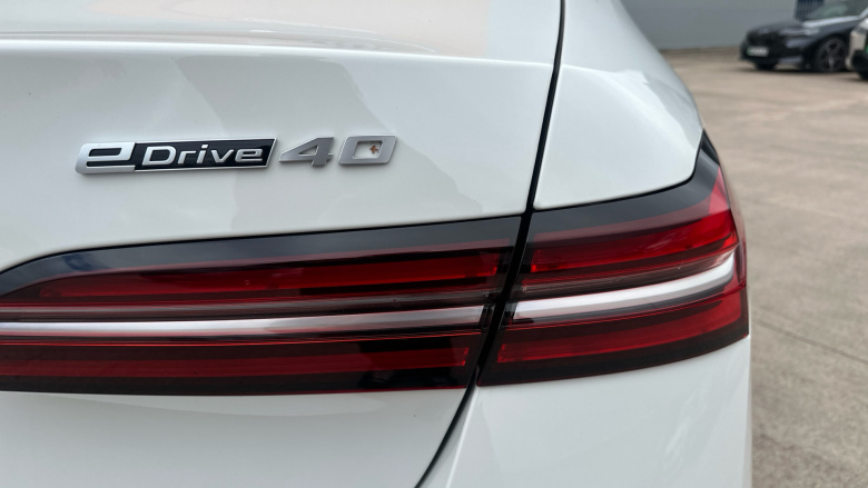 BMW i5 250kW eDrive40 M Sport 84kWh 4dr Auto Electric Saloon